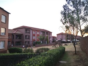 2 Bed Townhouse in Castleview