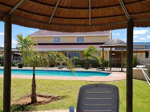 2 Bed Townhouse in Hartenbos