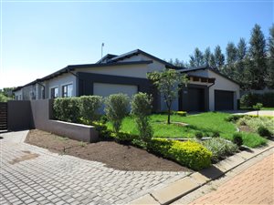 4 Bed House in The Meadows