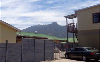 669 m² Commercial space in George Central