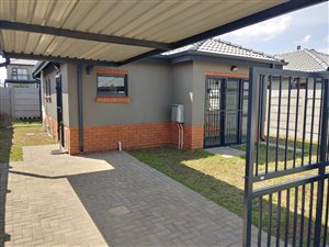 2 Bed House in Leopards Rest Security Estate