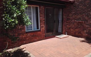 2 Bedroom Cluster in Brentwood Park