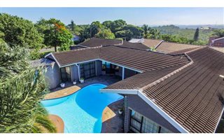 5 Bedroom House in Illovo Glen
