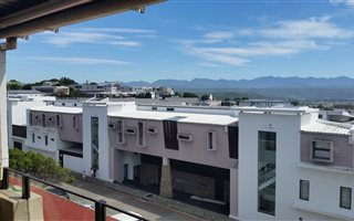 2 Bedroom Apartment in Signal Hill