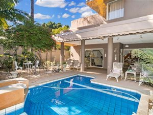 3 Bed Townhouse in Brummeria