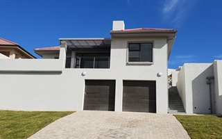 2 Bedroom House in Great Brak River