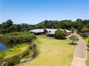 46 ha Farm in The Crags