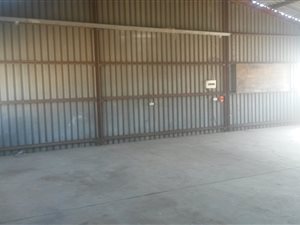 480 m² Commercial space in Uraniaville