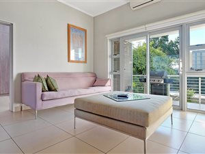 2 Bed Apartment in Atholl