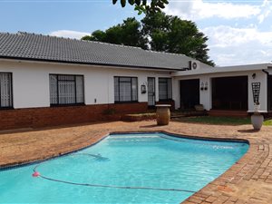 3 Bed House in Eldoraigne