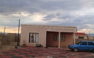 2 Bedroom House in Osizweni