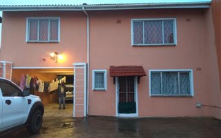 3 Bedroom House in Risecliff