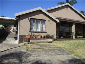 4 Bed House in Wentworth