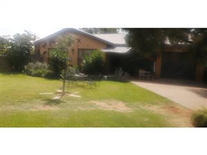 3 Bed House in Hennenman