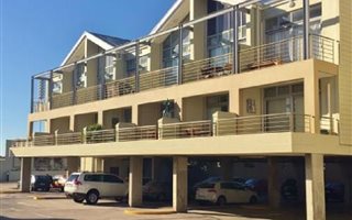 1 Bedroom Apartment in Bloubergrant
