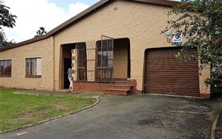 3 Bedroom House in Northdene