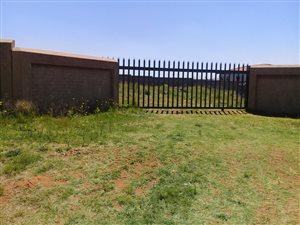 300 m² Land available in Bergsig