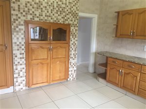 2 Bed Townhouse in Nigel