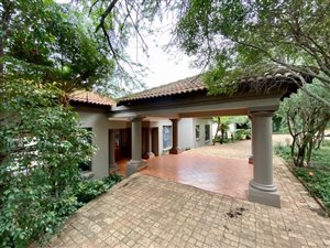 5 Bed House in Mooikloof Equestrian Estate