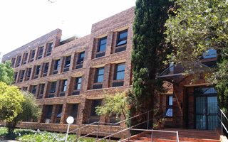 1842 m² Commercial space in Parktown