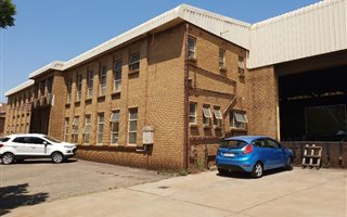 2200 m² Industrial space in Wadeville