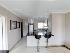 2 Bed Apartment in Rooihuiskraal North