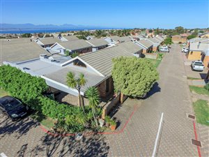 3 Bed House in Heiderand