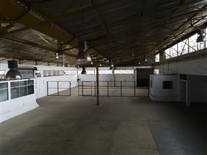 1836 m² Industrial space in Benrose