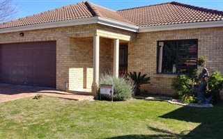 3 Bedroom Townhouse in Goedemoed