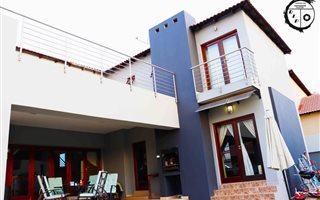 4 Bedroom House in Carlswald North Estate