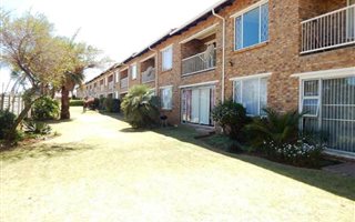 2 Bedroom Apartment in Krugersdorp North