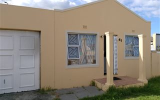 3 Bedroom House in Mitchells Plain