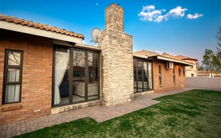 3 Bedroom House in Six Fountains Estate