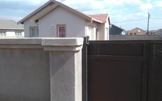 2 Bedroom House in Klarinet