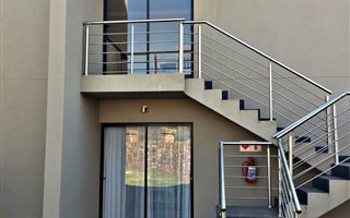 2 Bedroom Apartment in Hartbeespoort Dam