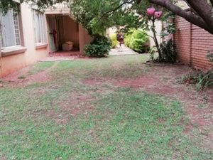 2 Bed Townhouse in The Willows