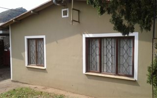 2 Bedroom House in Dassenhoek