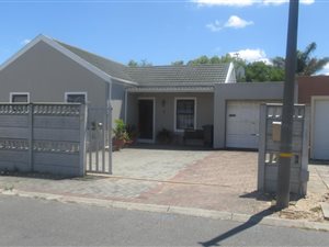3 Bed House in Windsor Park