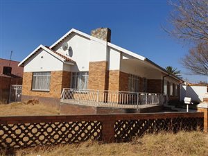 4 Bed House in Lenasia