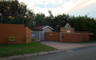 3 Bedroom Townhouse in Allens Nek