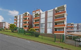 1.5 Bedroom Flat in Honey Hill