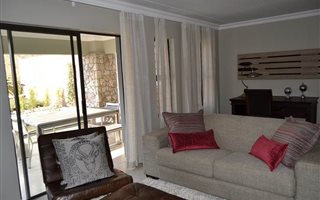 3 Bedroom House in Kyalami AH