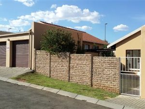 3 Bed Townhouse in Albemarle