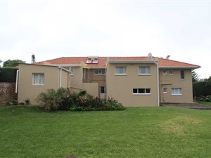 4 Bed House in Beacon Bay