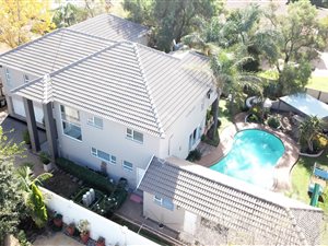 5 Bed House in Ashlea Gardens