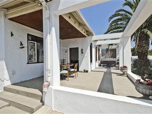 3 Bedroom House in Fairwood