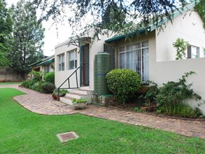 3 Bed House in Edenglen