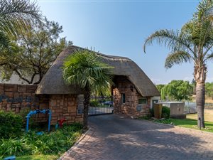 2 Bed Apartment in Jukskei Park