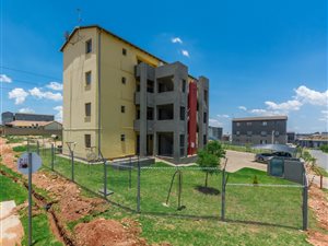 2 Bed Apartment in Fleurhof
