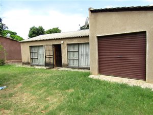 2 Bed House in Matsulu